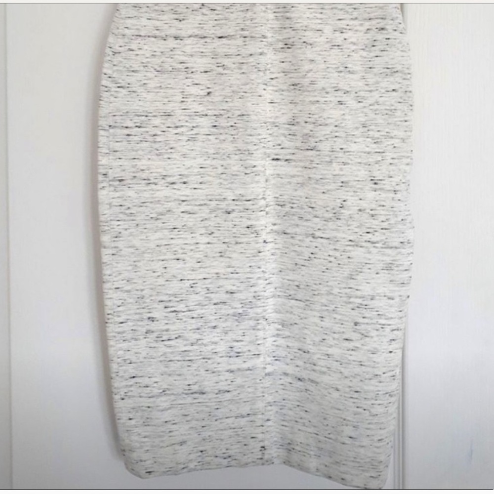 aritzia Wilfred Skirt lis xs